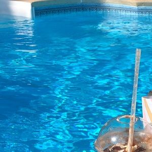 Meet your Posher, Rifkee